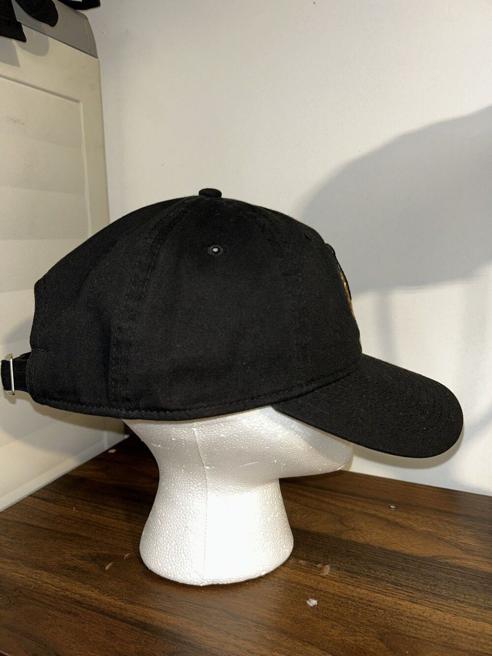 New Era Chicago Blackhawks 9TWENTY Black Adjustable Hat NHL Hockey One Size - Picture 4 of 6